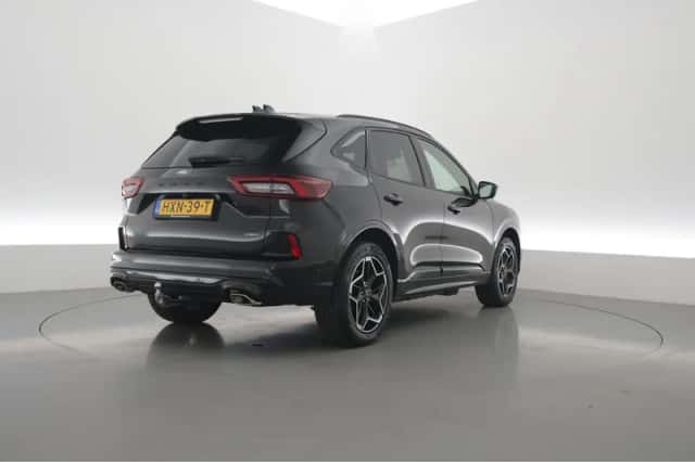 Ford Kuga (2025) thumbnail 2