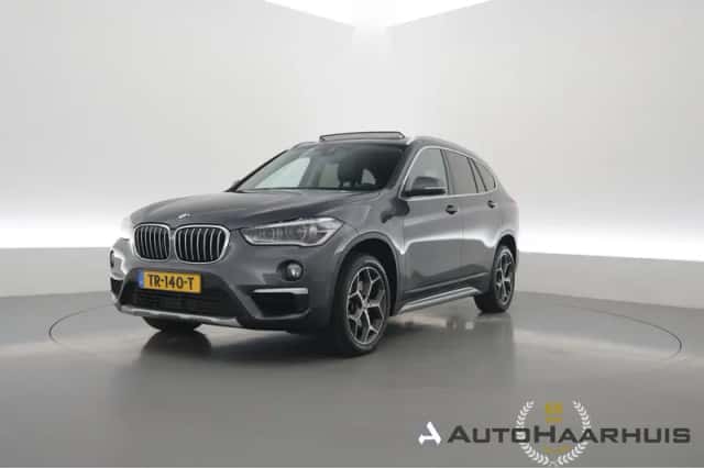 BMW X1 (2018) thumbnail 1