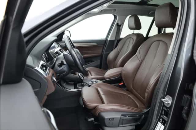 BMW X1 (2018) thumbnail 3