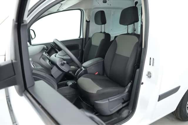 Renault Kangoo (2020) thumbnail 3