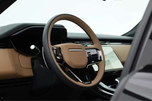 Land Rover Range Rover Sport (2026) thumbnail 5