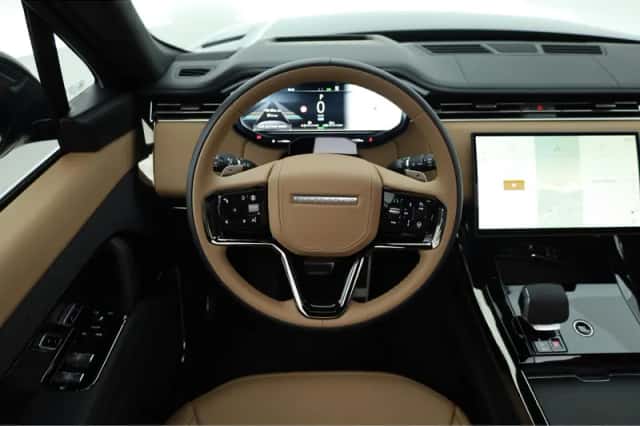 Land Rover Range Rover Sport (2026) thumbnail 6