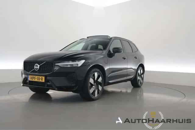 Volvo XC60 (2024) thumbnail 1