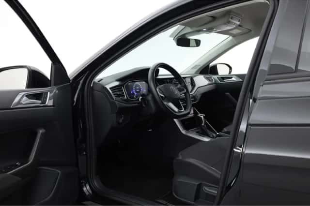 Volkswagen Taigo (2024) thumbnail 5