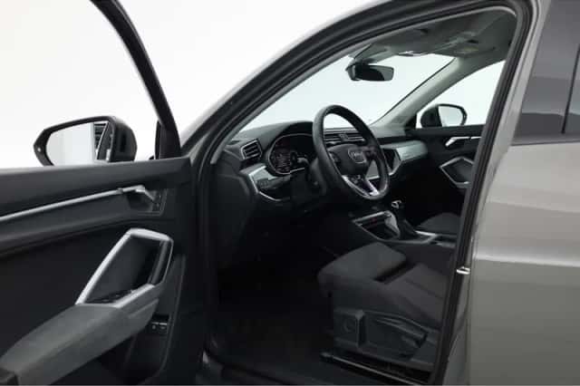 Audi Q3 Sportback (2024) thumbnail 5