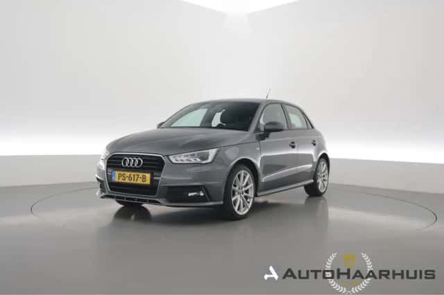 Audi A1 (2017) thumbnail 1