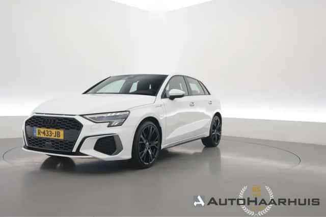 Audi A3 (2022) thumbnail 1