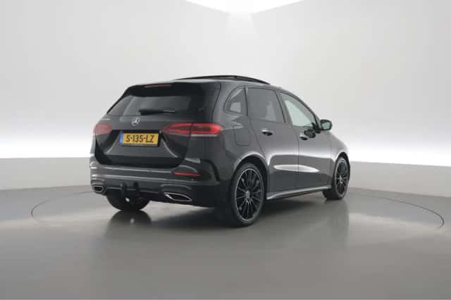 Mercedes-Benz B-Klasse (2021) thumbnail 2
