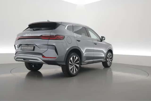 BYD Seal U (2026) thumbnail 2