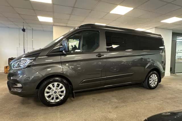 Westfalia Nugget (2021) thumbnail 1