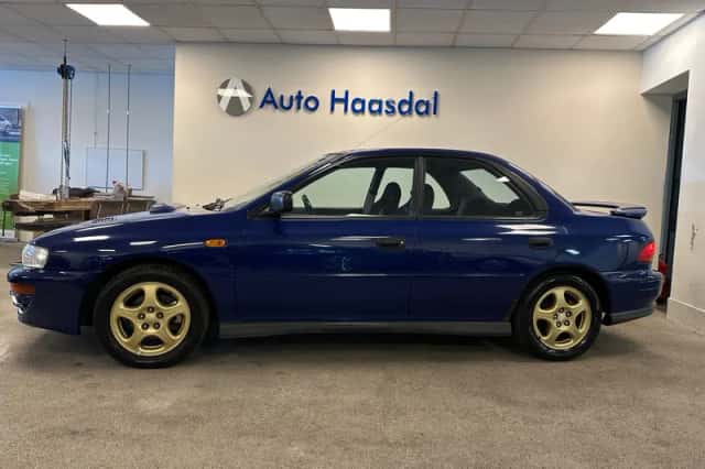 Subaru Impreza (1996) thumbnail 4