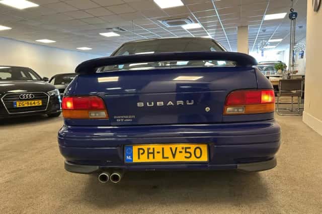 Subaru Impreza (1996) thumbnail 6