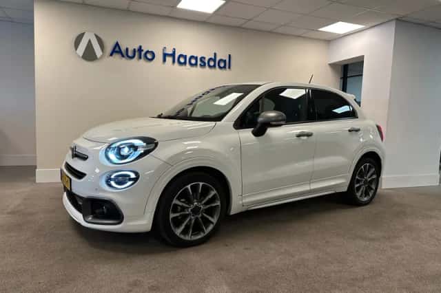 Fiat 500X (2020) thumbnail 1