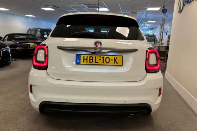 Fiat 500X (2020) thumbnail 6