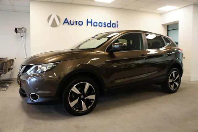 Nissan Qashqai (2016) thumbnail 1