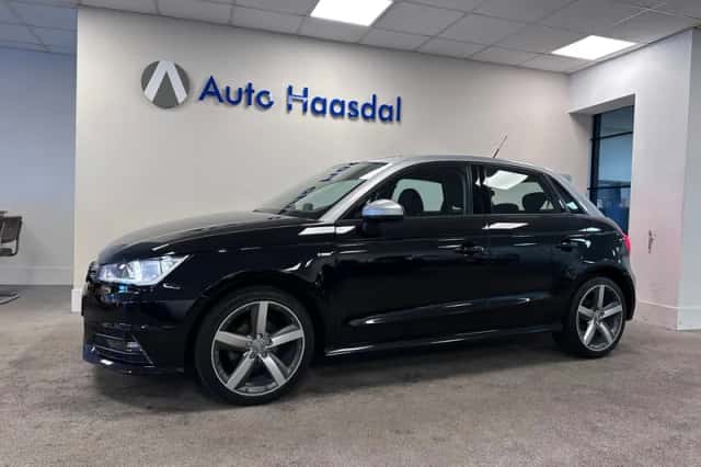 Audi A1 (2016) thumbnail 1