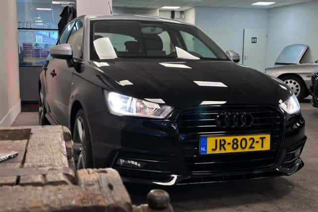 Audi A1 (2016) thumbnail 3