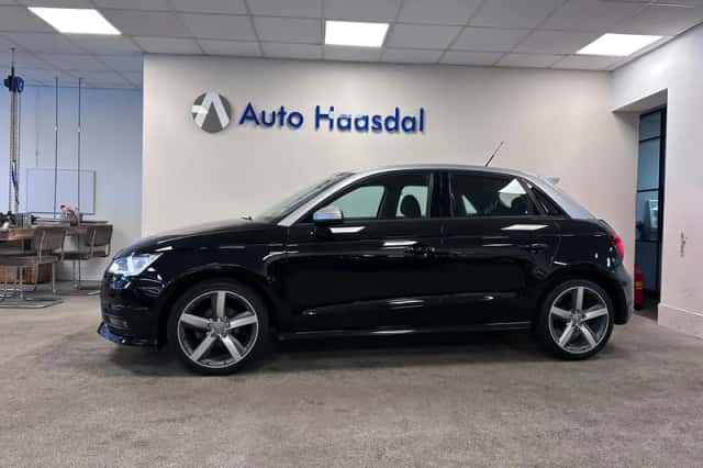 Audi A1 (2016) thumbnail 4