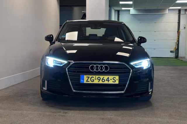 Audi A3 (2019) thumbnail 2