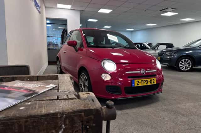 Fiat 500 (2014) thumbnail 3