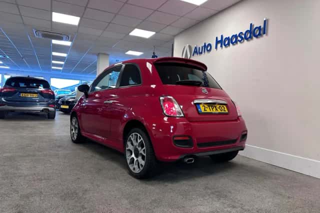 Fiat 500 (2014) thumbnail 5