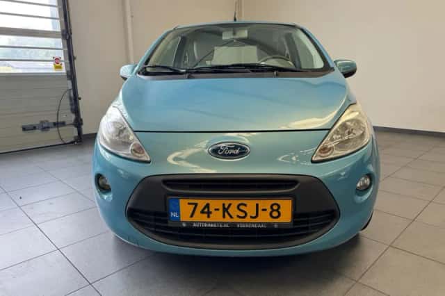 Ford Ka (2010) thumbnail 2