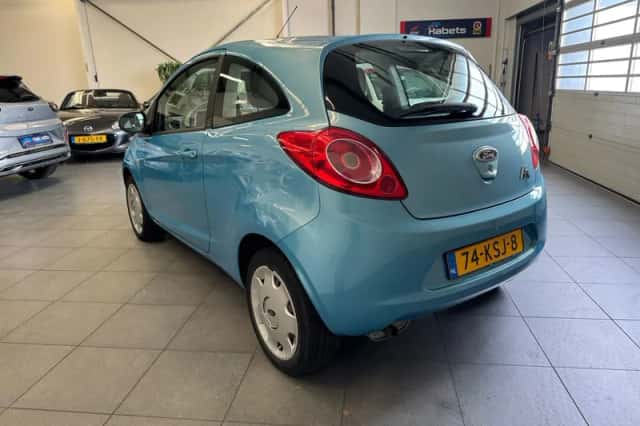 Ford Ka (2010) thumbnail 6