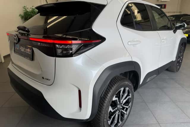 Toyota Yaris Cross (2025) thumbnail 6
