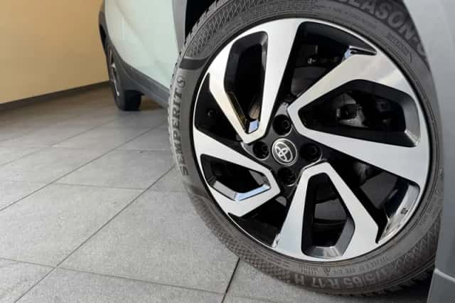 Toyota Aygo X (2024) thumbnail 2