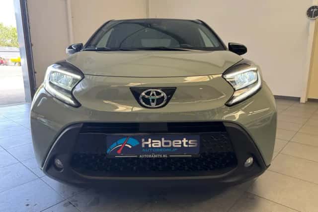 Toyota Aygo X (2024) thumbnail 3