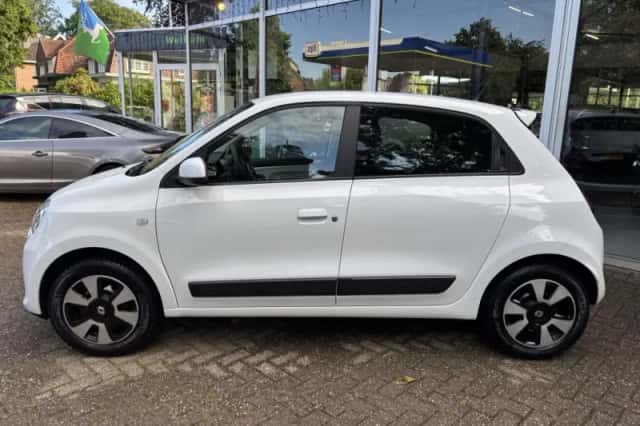 Renault Twingo (2018) thumbnail 2