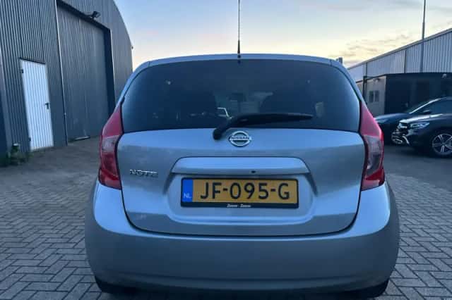Nissan Note (2016) thumbnail 3