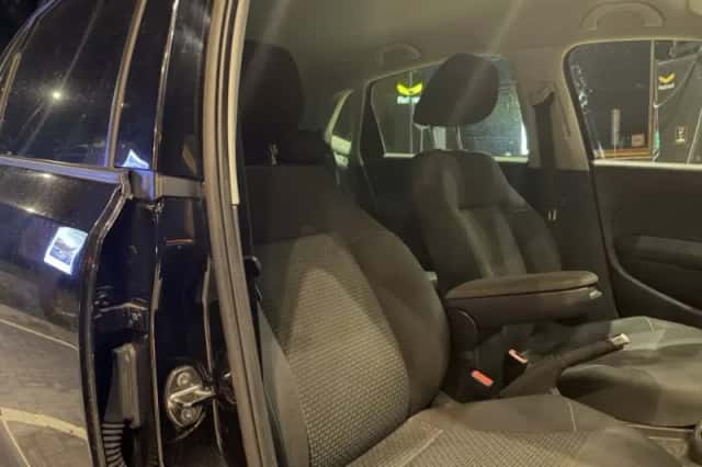 Volkswagen Polo (2015) thumbnail 6
