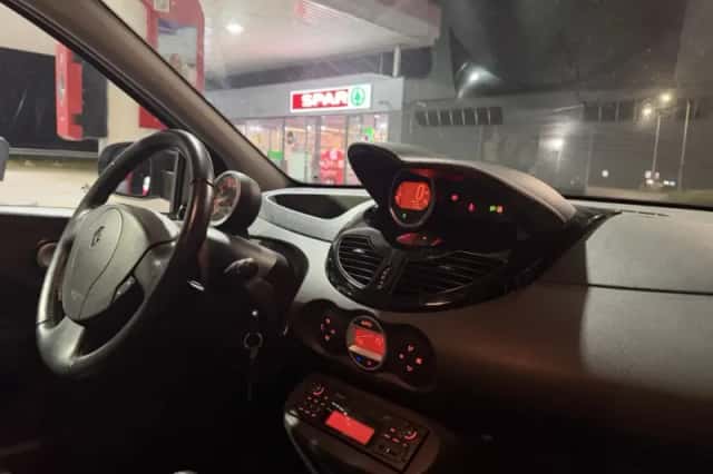 Renault Twingo (2012) thumbnail 5