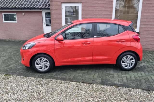 Hyundai i10 (2020) thumbnail 2