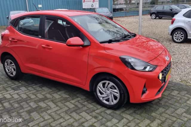 Hyundai i10 (2020) thumbnail 4