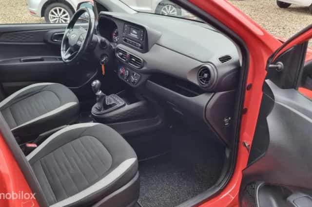 Hyundai i10 (2020) thumbnail 6