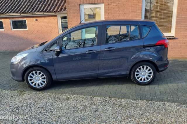 Ford B-Max (2013) thumbnail 2