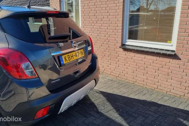 Opel Mokka (2015) thumbnail 3