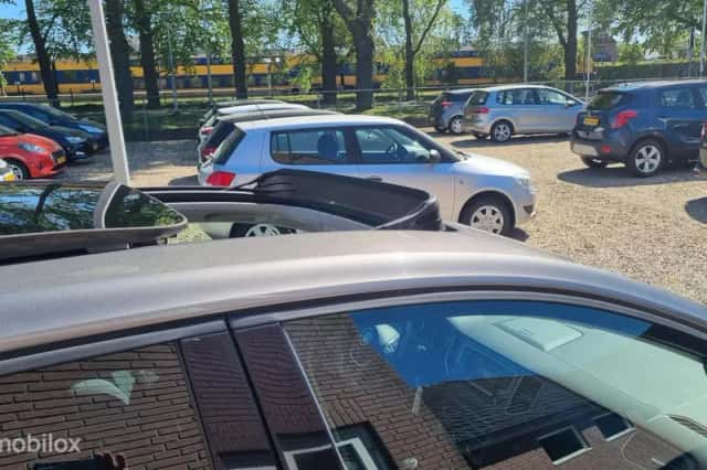 Volkswagen Golf Sportsvan (2015) thumbnail 6