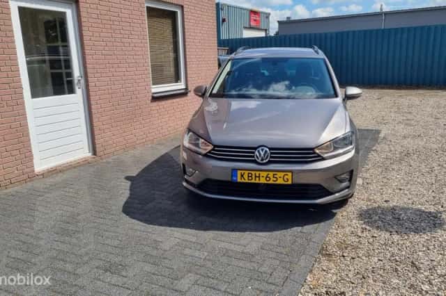 Volkswagen Golf Sportsvan (2014) thumbnail 1