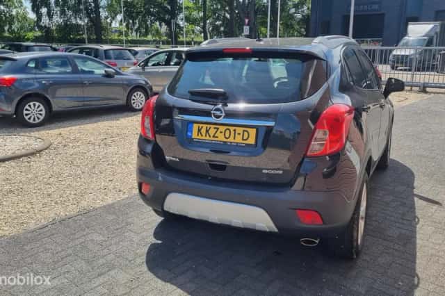 Opel Mokka (2014) thumbnail 4