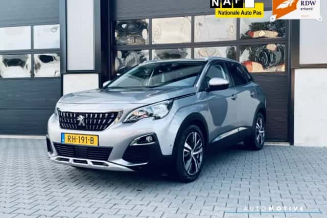 Peugeot 3008 (2017) thumbnail 1
