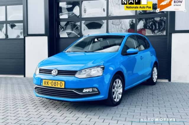 Volkswagen Polo (2015) thumbnail 1