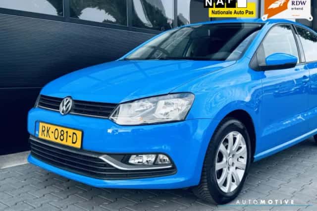 Volkswagen Polo (2015) thumbnail 3