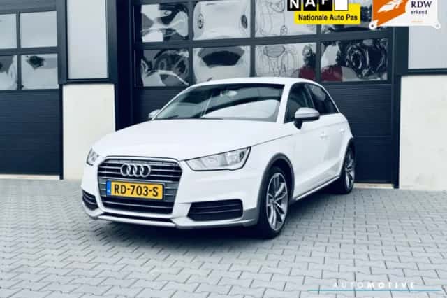 Audi A1 (2017) thumbnail 1
