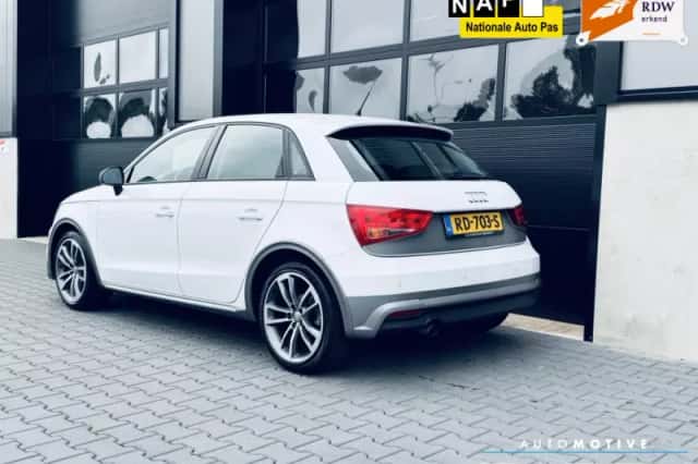 Audi A1 (2017) thumbnail 5