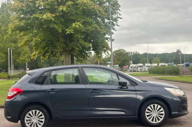 Citroën C4 (2011) thumbnail 4