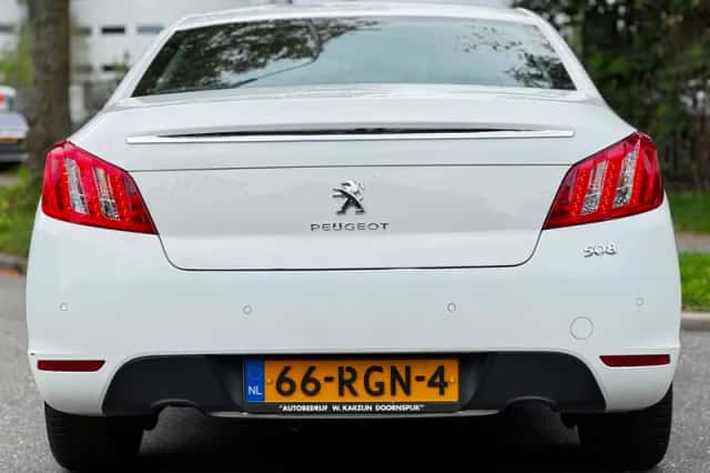 Peugeot 508 (2011) thumbnail 5