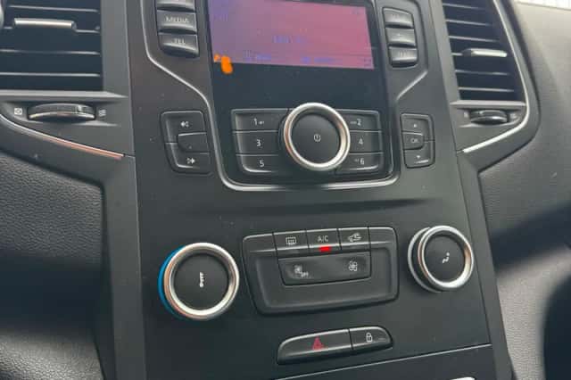 Renault Mégane (2016) thumbnail 4